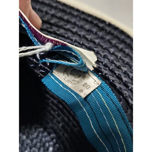 VINTAGE 1940 Or 50s Ranleigh Black Straw Hat Velvet Navy Ribbon Cream Rim U.S.A. - Picture 3 of 11